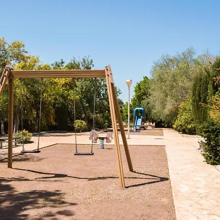 Seabreeze 200m Away From The Sea