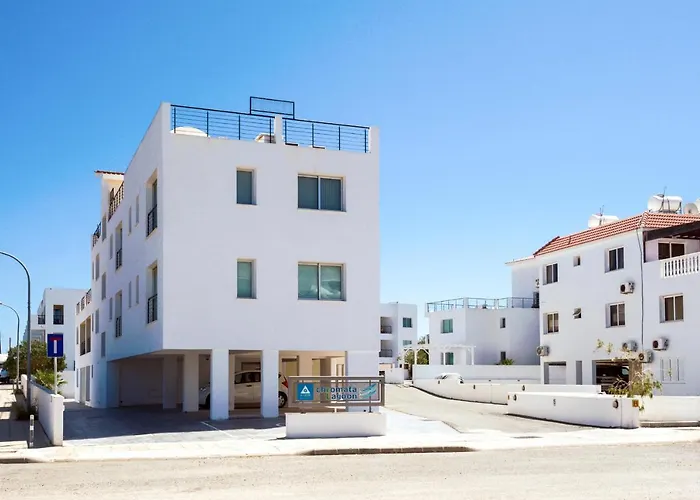 Seabreeze 200m Away From The Sea アパート パラリムニ