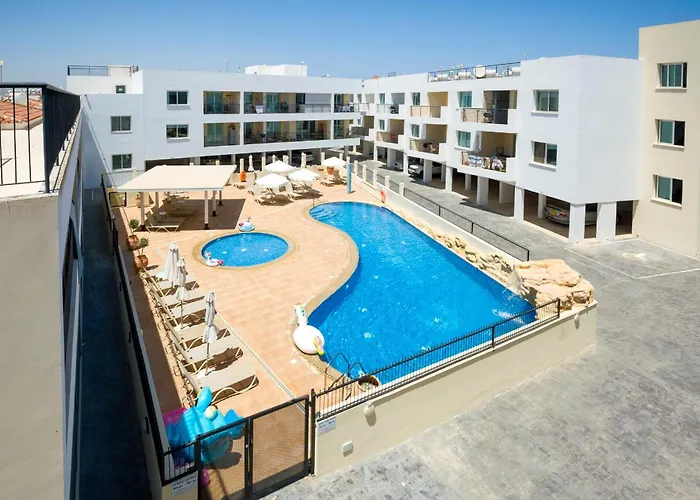 Seabreeze 200m Away From The Sea パラリムニ